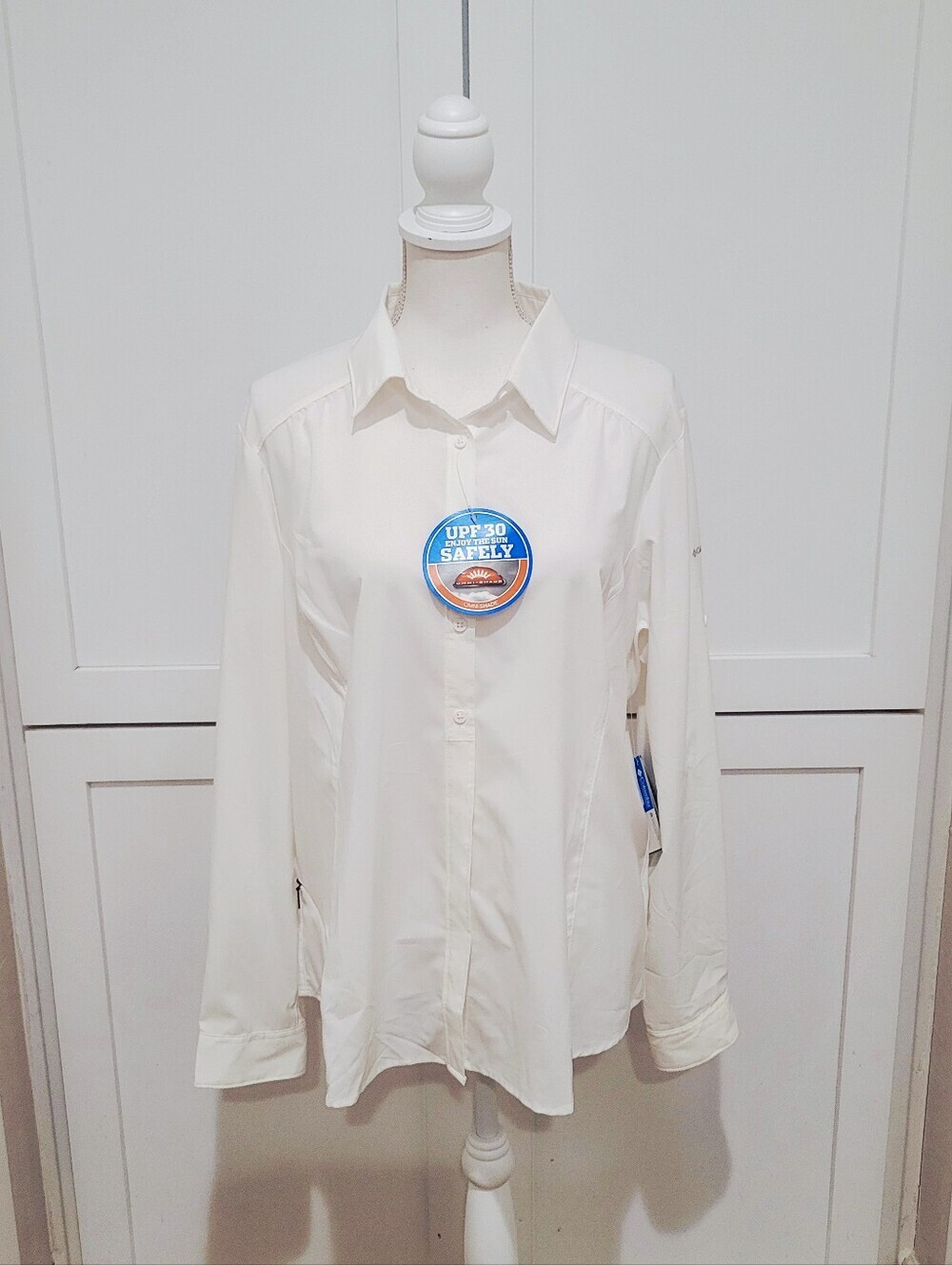 NWT Columbia UPF 30 White Long Sleeve Button-Up Hiking Blouse | Size XL